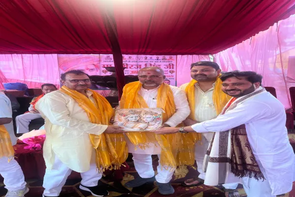 लखनऊ में नीरज सिंह के जन्मदिवस पर उमड़ा स्नेह, ‘तुम फिदा लखनऊ तो लखनऊ तुम पर फिदा’ का नजारा